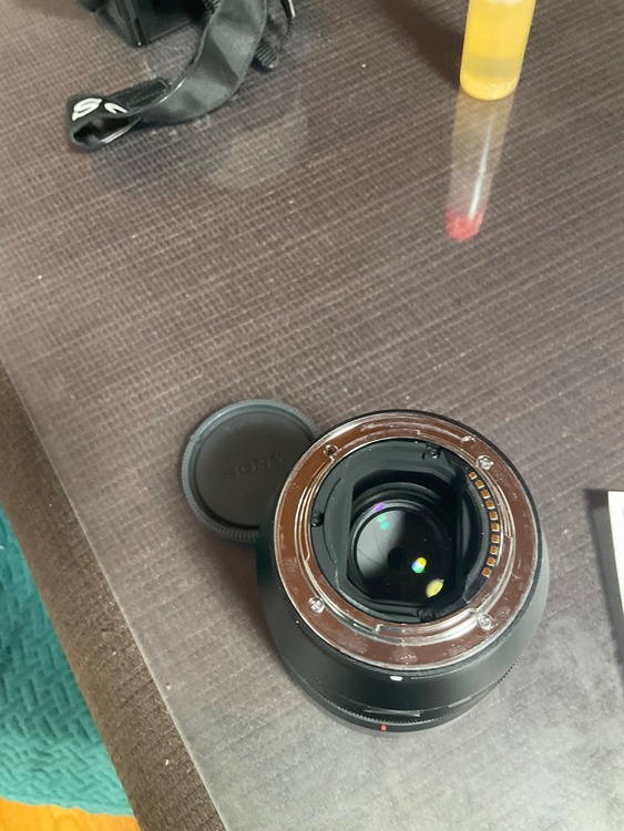FE 85mm F1.8（カメラ）の商品画像 - 査定依頼日：2026年9月17日 - 最高査定価格：30,000円