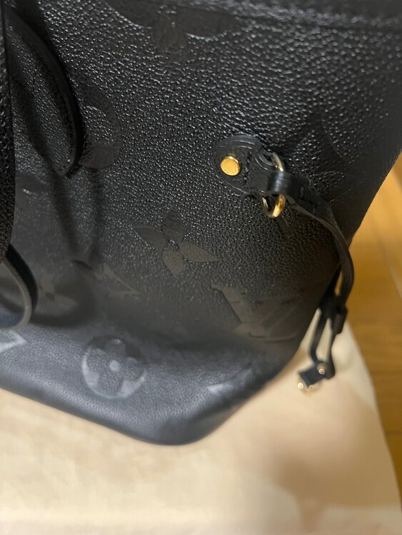 ルイヴィトン ネヴァーフル （ブランドバッグ）の商品画像 - 査定依頼日：2025年3月27日 - 最高査定価格：290,000円