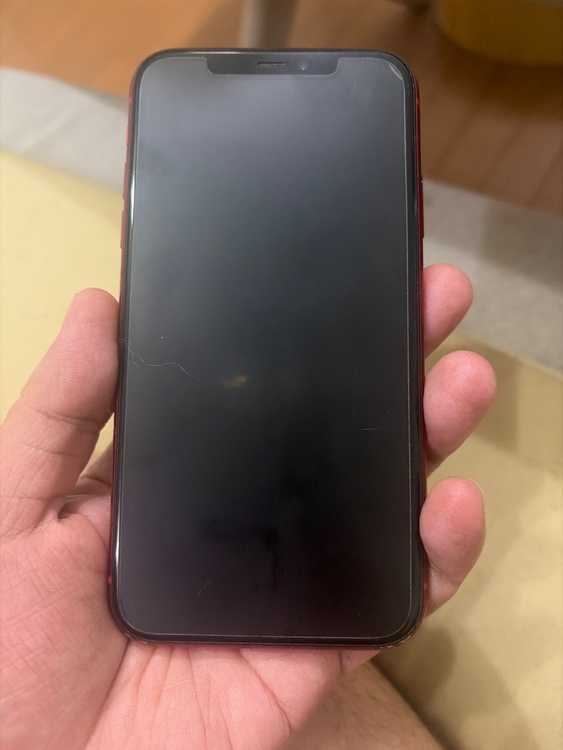 iPhoneXR（スマホ）の商品画像 - 査定依頼日：2026年3月30日 - 最高査定価格：4,000円