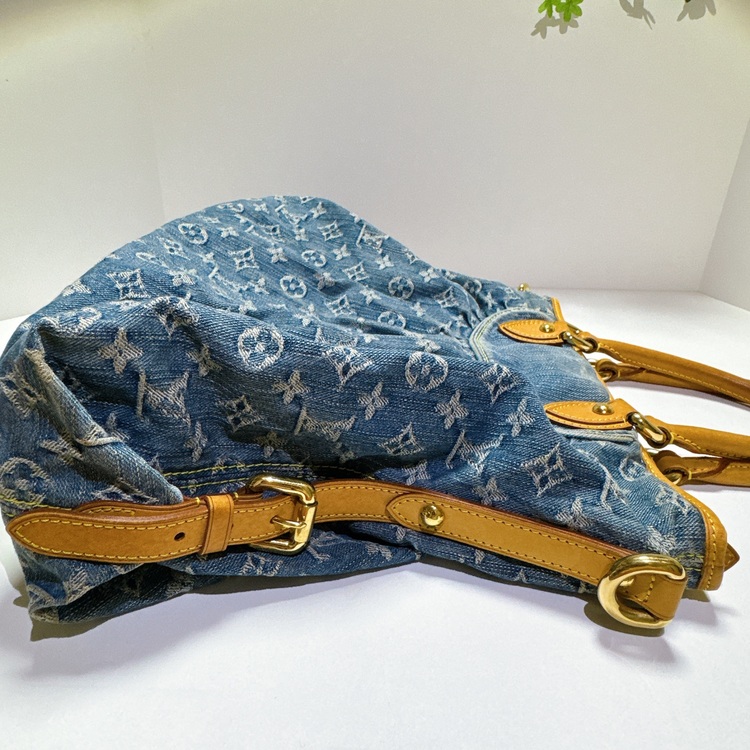 ルイヴィトン モノグラム （ブランドバッグ）の商品画像 - 査定依頼日：2025年8月7日 - 最高査定価格：150,000円