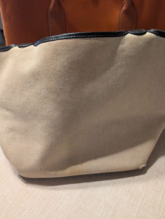 ピコタン（ブランドバッグ）の商品画像 - 査定依頼日：2025年10月5日 - 最高査定価格：130,000円