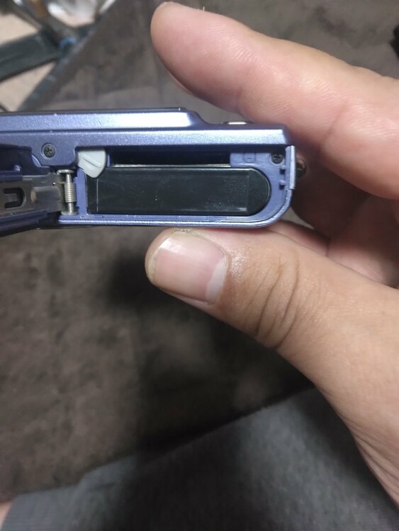 EXILIM EX-Z1015（カメラ）の商品画像 - 査定依頼日：2026年1月18日 - 最高査定価格：100,000円