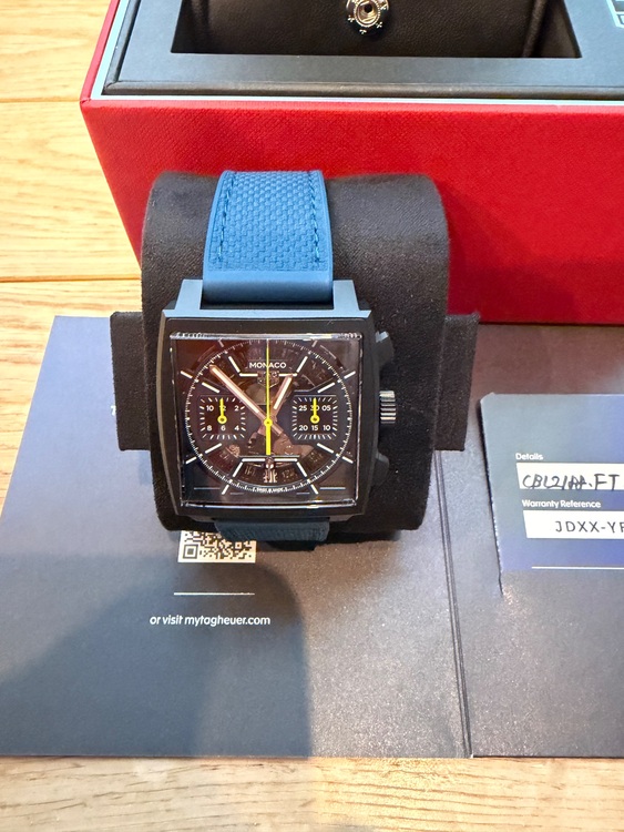 CBL2188.FT6261（高級時計）の商品画像 - 査定依頼日：2025年10月31日 - 最高査定価格：1,050,000円