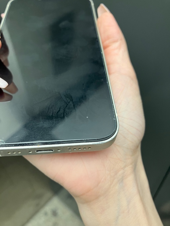 iPhone iPhone 14 128GB SIMフリー（スマホ）の商品画像 - 査定依頼日：2026年8月26日 - 最高査定価格：50,000円