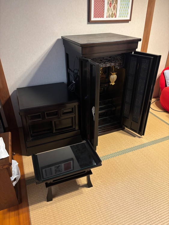 仏壇（家具・寝具）の商品画像 - 査定依頼日：2026年8月22日 - 最高査定価格：5,000円
