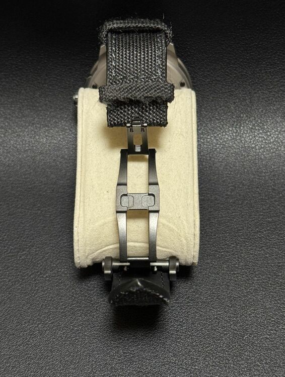 ミッレ ミリアgts パワーコントロール グリジオ・スペチアーレ（高級時計）の商品画像 - 査定依頼日：2025年6月28日 - 最高査定価格：650,000円