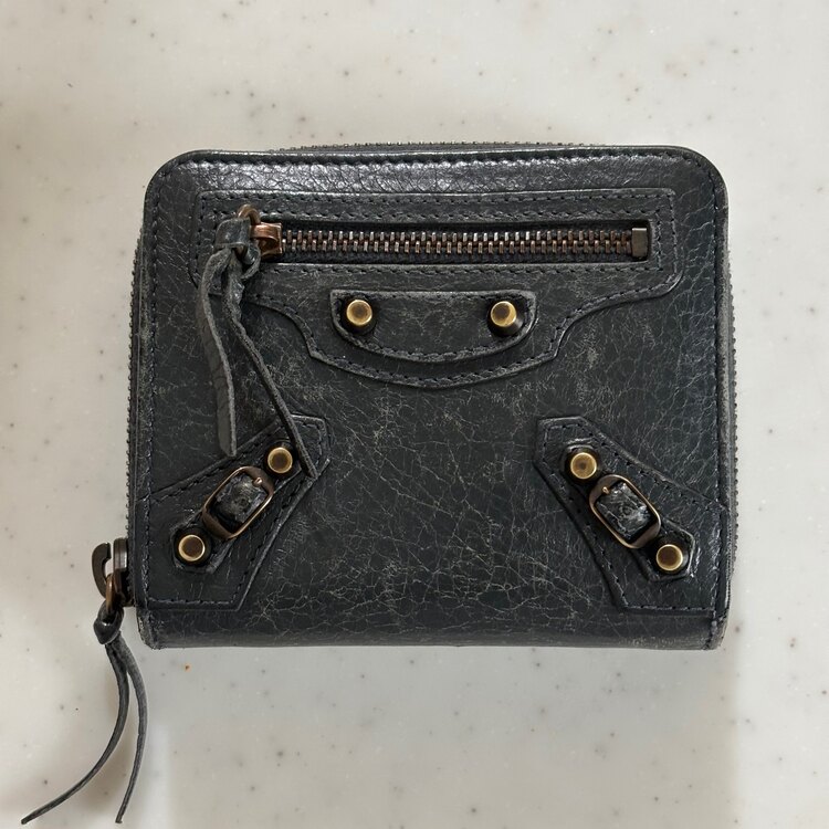 バレンシアガ  （ブランドバッグ）の商品画像 - 査定依頼日：2025年3月25日 - 最高査定価格：20,000円