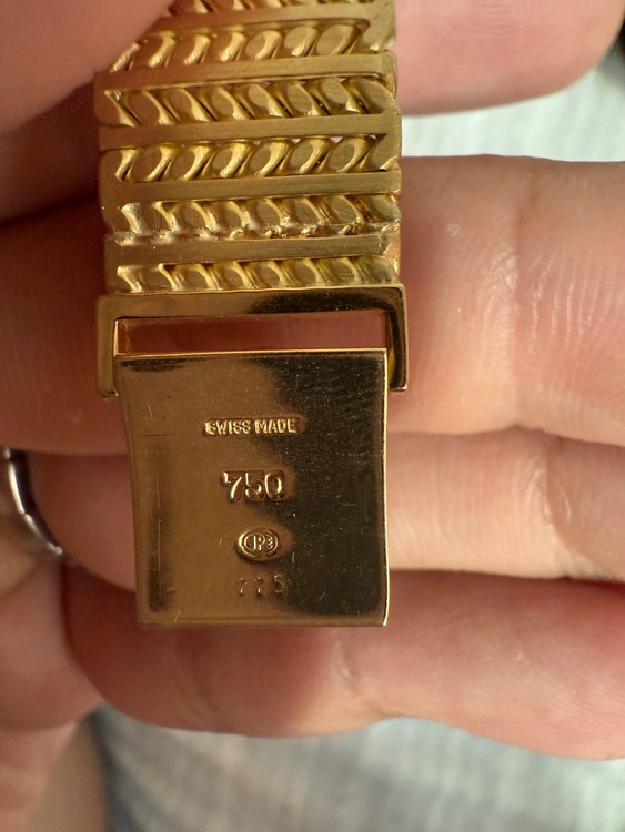 手巻き（高級時計）の商品画像 - 査定依頼日：2025年8月20日 - 最高査定価格：1,500,000円