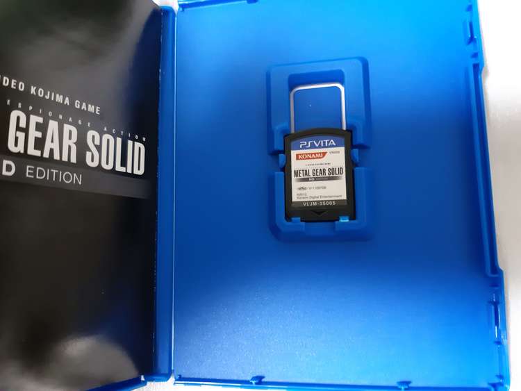 PlayStation メタルギアソリッド HD EDITION （ゲーム機本体・ゲームソフト）の商品画像 - 査定依頼日：2023年2月12日