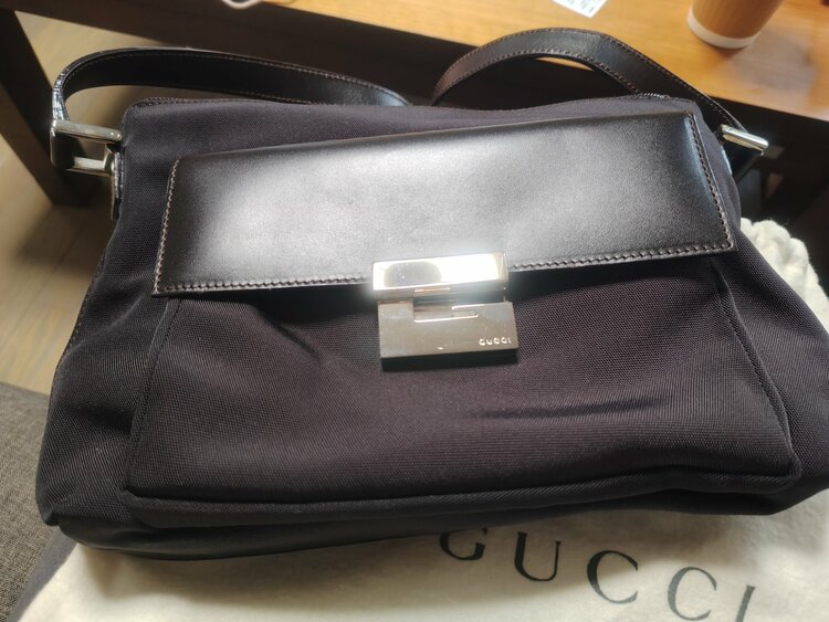 グッチ  （ブランドバッグ）の商品画像 - 査定依頼日：2026年1月18日 - 最高査定価格：30,000円
