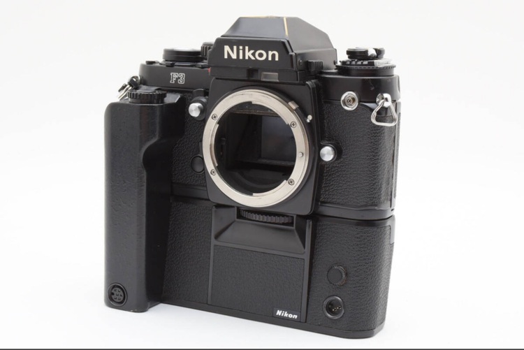 【動作良好品★】ニコン F3 Nikon F3 アイレベル + MD-4 #M1（カメラ）の商品画像 - 査定依頼日：2025年8月31日 - 最高査定価格：40,000円