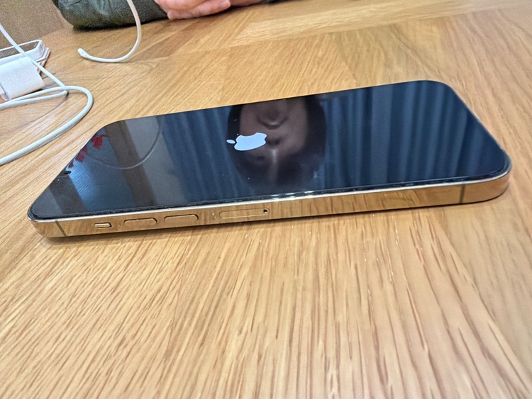 iPhone 13 Pro Max 128GB docomo（スマホ）の商品画像 - 査定依頼日：2026年3月8日 - 最高査定価格：59,000円