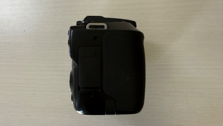 Canon EOSkiss x10（カメラ）の商品画像 - 査定依頼日：2026年8月1日 - 最高査定価格：40,000円