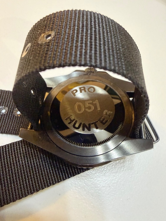 ロレックス GMTマスター （高級時計）の商品画像 - 査定依頼日：2026年1月20日 - 最高査定価格：1,780,000円