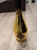 シャンパン アルマン・ド・ブリニャック （お酒）の商品画像 - 査定依頼日：2026年1月6日 - 最高査定価格：100,000円