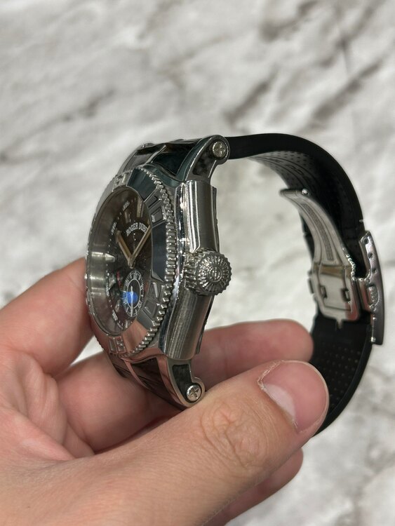 イージーダイバー 888本限定（高級時計）の商品画像 - 査定依頼日：2025年5月31日 - 最高査定価格：500,000円