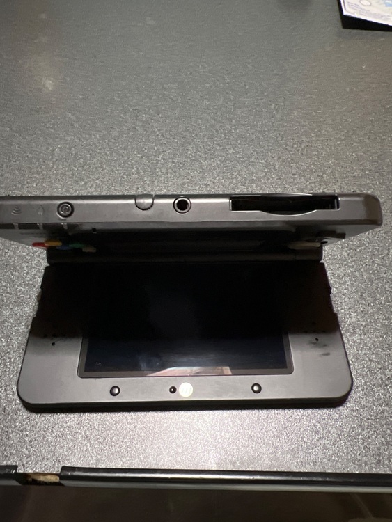 ニンテンドーDS（ゲーム機本体・ゲームソフト）の商品画像 - 査定依頼日：2025年11月23日 - 最高査定価格：5,000円