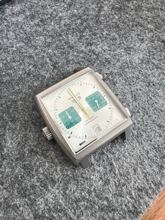 タグホイヤー モナコ （高級時計）の商品画像 - 査定依頼日：2025年5月15日 - 最高査定価格：900,000円