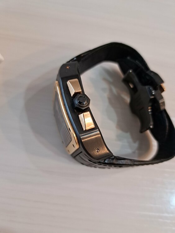 カルティエ サントス W2020004（高級時計）の商品画像 - 査定依頼日：2026年2月25日 - 最高査定価格：1,000,000円