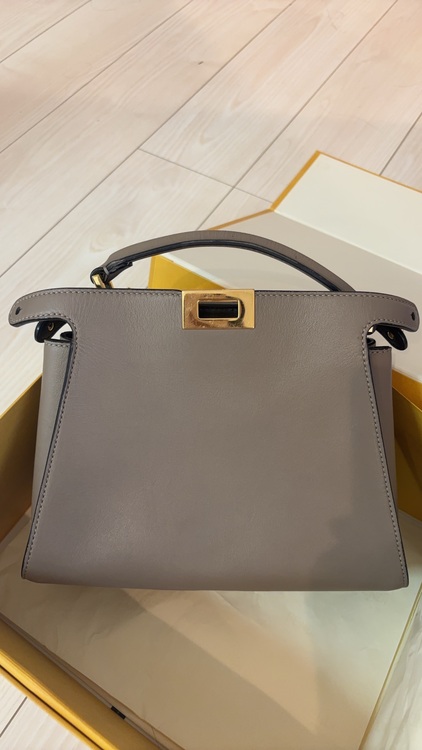 ピーカブーエッセンシャリー（ブランドバッグ）の商品画像 - 査定依頼日：2025年9月2日 - 最高査定価格：140,000円