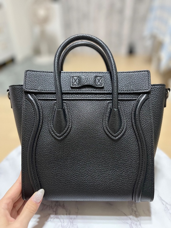 セリーヌ（ブランドバッグ）の商品画像 - 査定依頼日：2026年8月22日 - 最高査定価格：170,000円