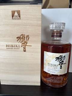 ウイスキー サントリー響 （お酒）の商品画像 - 査定依頼日：2025年4月27日 - 最高査定価格：58,000円