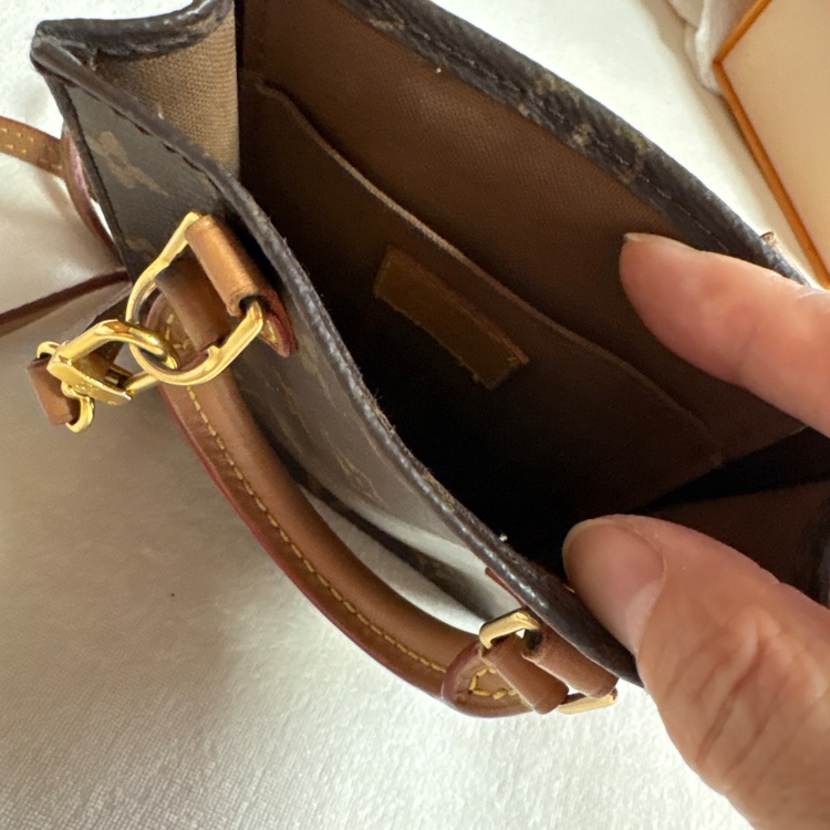 ルイヴィトン モノグラム （ブランドバッグ）の商品画像 - 査定依頼日：2026年4月22日 - 最高査定価格：100,000円