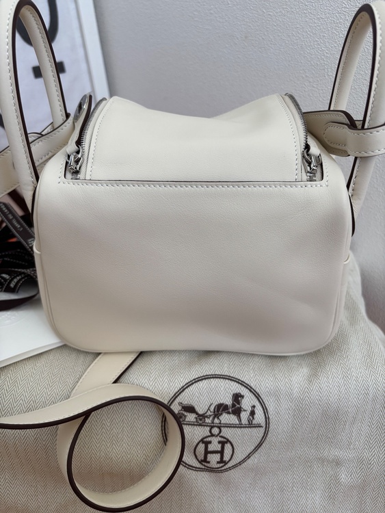 エルメス リンディ（ブランドバッグ）の商品画像 - 査定依頼日：2026年9月3日 - 最高査定価格：1,200,000円