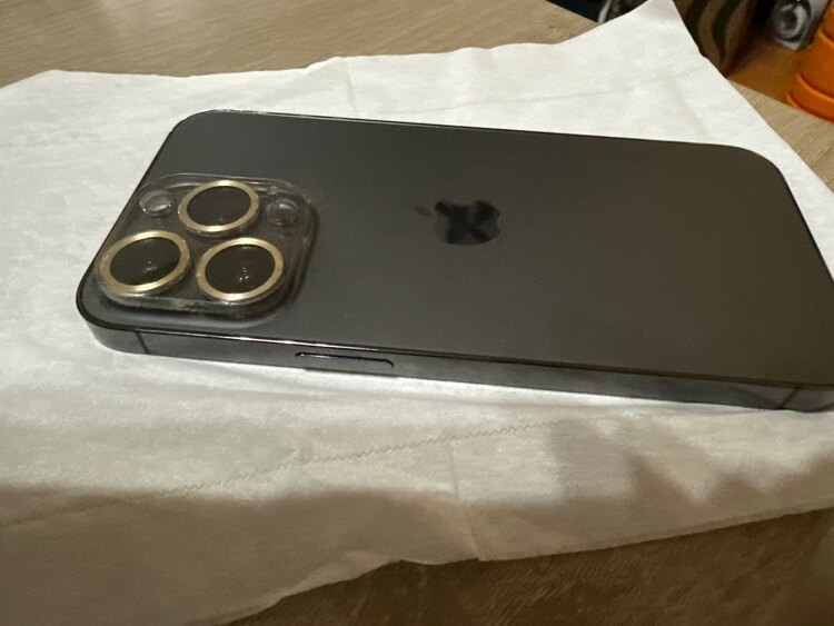 iPhone13Pro（スマホ）の商品画像 - 査定依頼日：2025年4月1日 - 最高査定価格：50,000円