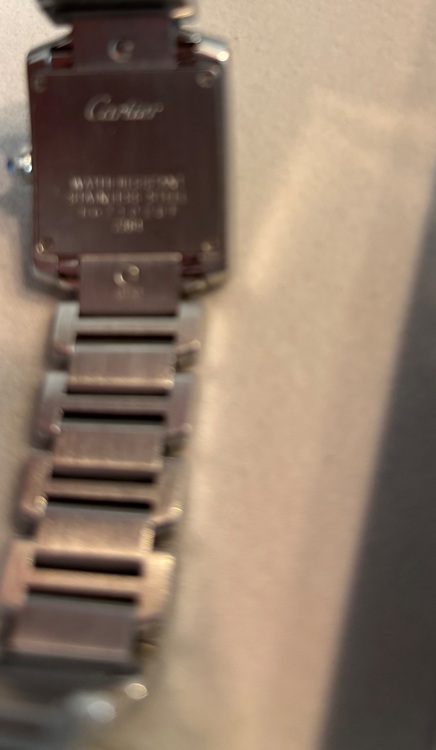 カルティエ タンク WATER RESISTANT 863102UF 238（高級時計）の商品画像 - 査定依頼日：2025年11月12日 - 最高査定価格：400,000円