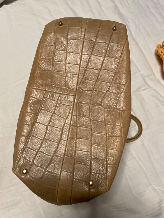 その他 フルラ （ブランドバッグ）の商品画像 - 査定依頼日：2025年10月4日 - 最高査定価格：2,000円