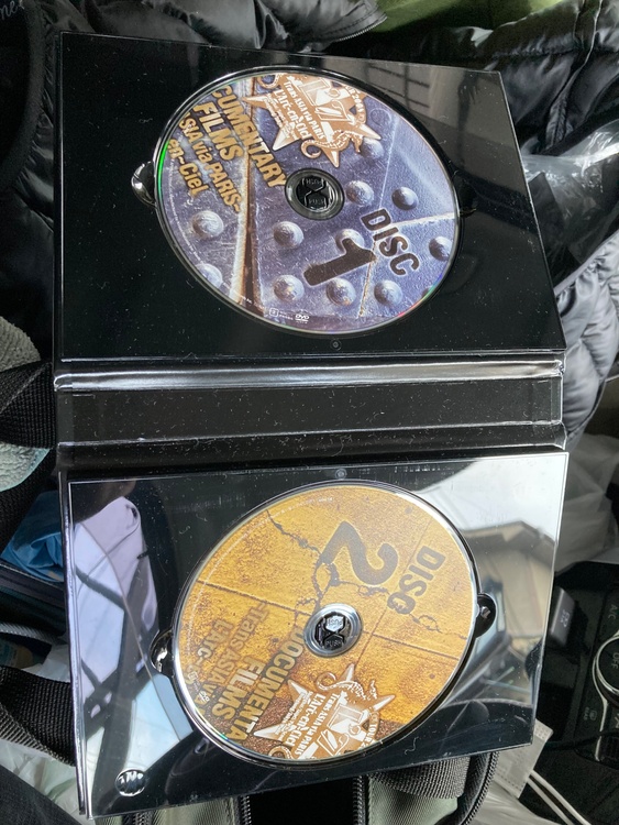 ラルカンシエルドキヤメンタリフイルム（CD・DVD）の商品画像 - 査定依頼日：2026年1月24日 - 最高査定価格：1,000円