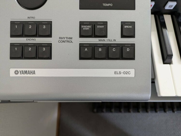 ヤマハエレクトーンELS-02C、2017年製、シリーズNO､JAX01045（ピアノ・楽器・PA機材）の商品画像 - 査定依頼日：2026年4月19日 - 最高査定価格：5,000円