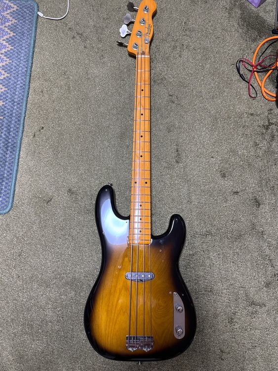 American Vintage II 1954 Precision Bass®（ピアノ・楽器・PA機材）の商品画像 - 査定依頼日：2025年10月8日 - 最高査定価格：180,000円