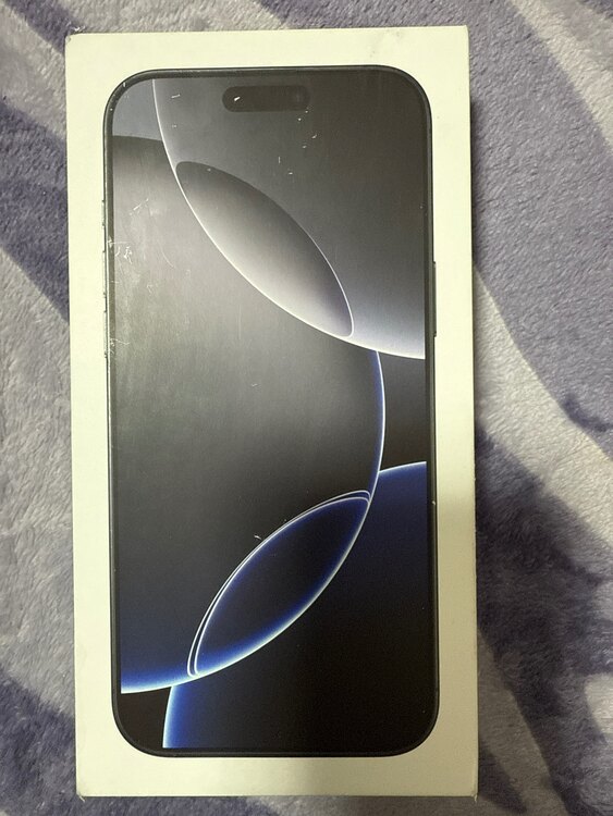 iPhone16promax（スマホ）の商品画像 - 査定依頼日：2025年3月14日 - 最高査定価格：141,000円