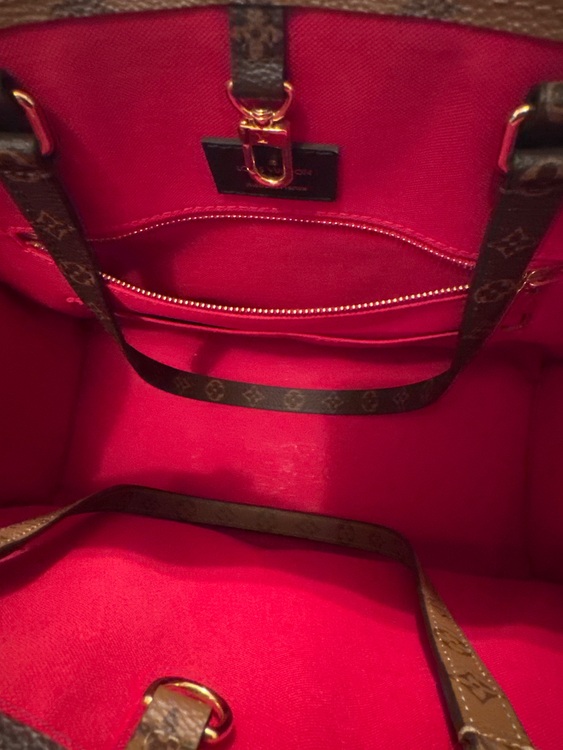 ルイヴィトン モノグラム （ブランドバッグ）の商品画像 - 査定依頼日：2025年9月15日 - 最高査定価格：350,000円