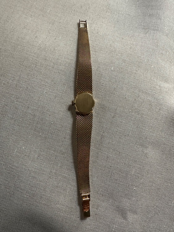 18金無垢のビンテージデ．ビル（高級時計）の商品画像 - 査定依頼日：2025年11月27日 - 最高査定価格：1,000,000円