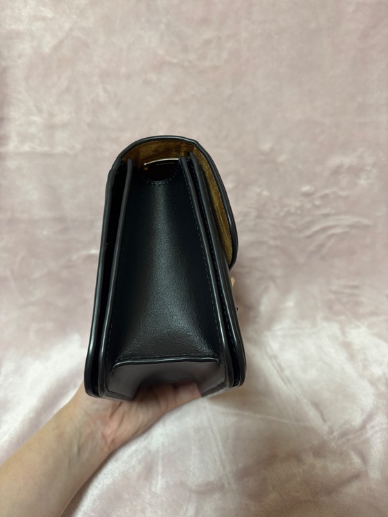 その他 コーチ （ブランドバッグ）の商品画像 - 査定依頼日：2025年6月5日 - 最高査定価格：5,000円