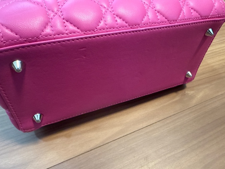 ディオール  （ブランドバッグ）の商品画像 - 査定依頼日：2026年2月2日 - 最高査定価格：200,000円