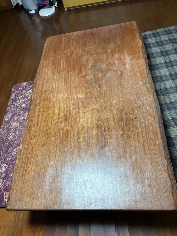 机（家具・寝具）の商品画像 - 査定依頼日：2026年8月28日 - 最高査定価格：1,000円