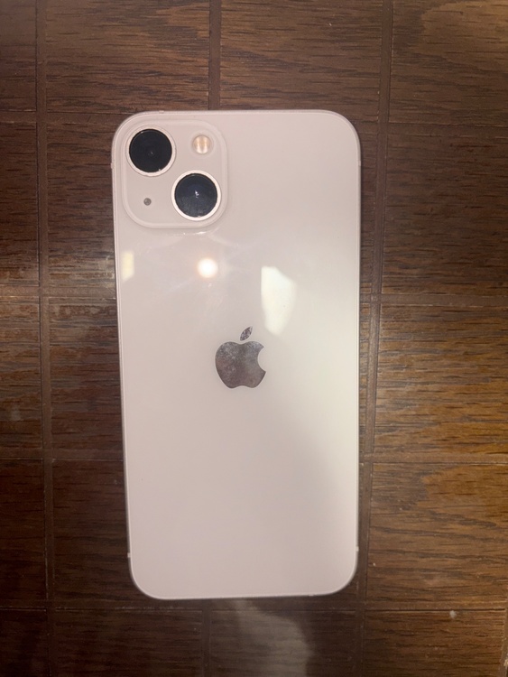 iPhone 13 128GB SIMフリー（スマホ）の商品画像 - 査定依頼日：2026年3月8日 - 最高査定価格：28,000円