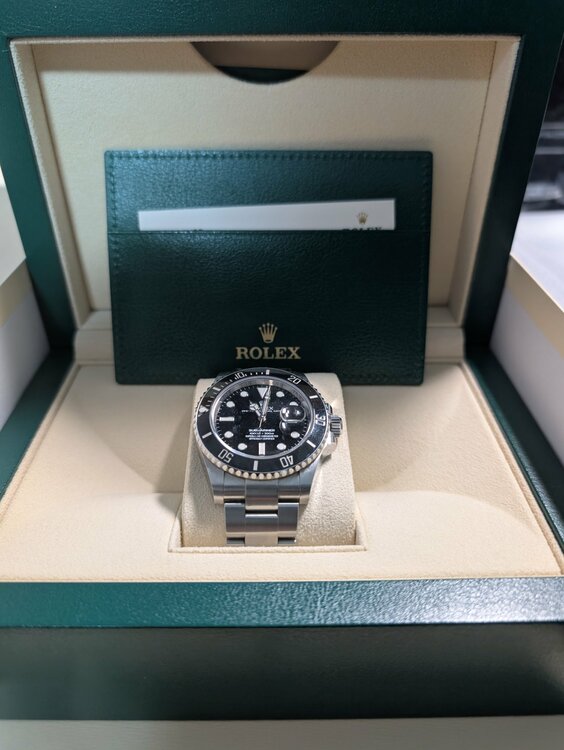 Ref.126610LN(サブマリーナデイト)（高級時計）の商品画像 - 査定依頼日：2026年4月17日 - 最高査定価格：2,020,000円