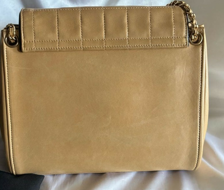 CHANEL2.55チェーンショルダー（ブランドバッグ）の商品画像 - 査定依頼日：2026年2月17日 - 最高査定価格：190,000円