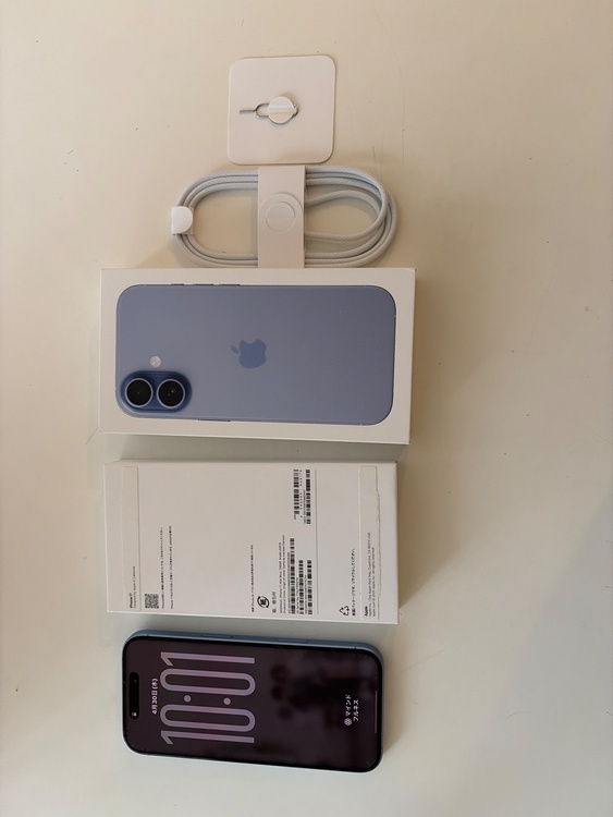 iPhone 17 256GB Softbank（スマホ）の商品画像 - 査定依頼日：2026年4月30日 - 最高査定価格：108,000円