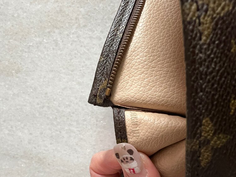 クラッチバッグ（ブランドバッグ）の商品画像 - 査定依頼日：2025年2月2日 - 最高査定価格：25,000円