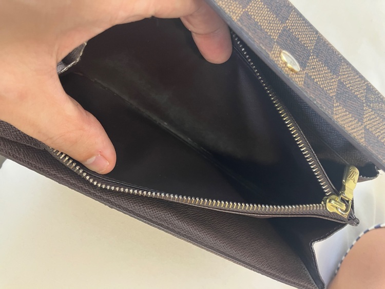 ポルトフォイユサラダミエ長財布（ブランド財布・小物）の商品画像 - 査定依頼日：2025年6月21日 - 最高査定価格：3,000円