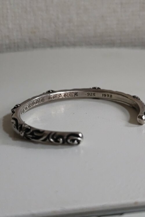 SBTバングル（古着・ファッション）の商品画像 - 査定依頼日：2026年4月8日 - 最高査定価格：150,000円