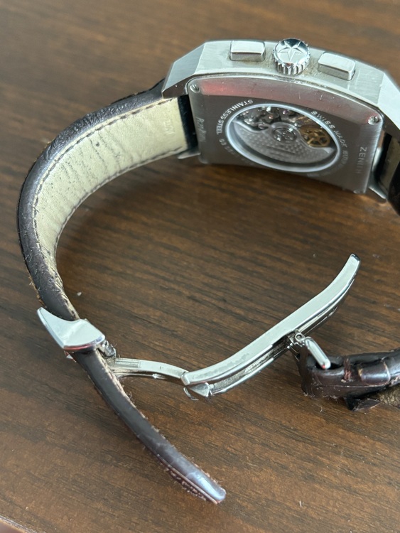 ゼニス エルプリメロ 030540402（高級時計）の商品画像 - 査定依頼日：2025年7月4日 - 最高査定価格：280,000円