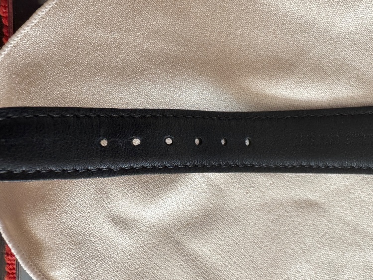 FENDI腕時計（電池切れ）ボーイズ（高級時計）の商品画像 - 査定依頼日：2026年3月15日 - 最高査定価格：2,000円