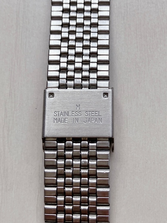 CASIO 腕時計（高級時計）の商品画像 - 査定依頼日：2026年4月24日 - 最高査定価格：7,000円